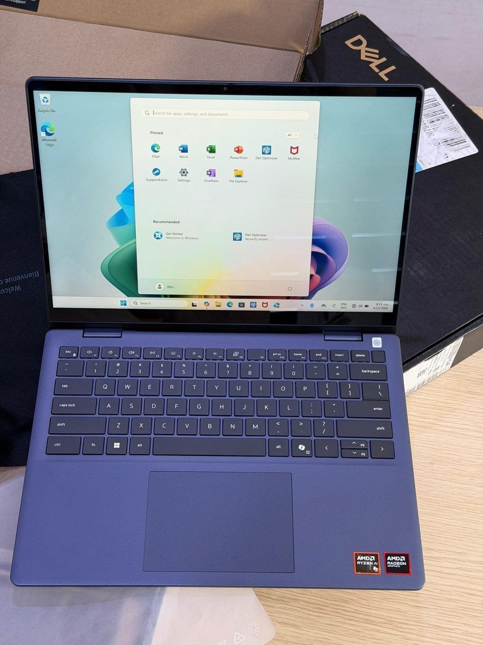 Dell 14 Plus 2-in-1 AMD Ryzen AI 7 350 view 1