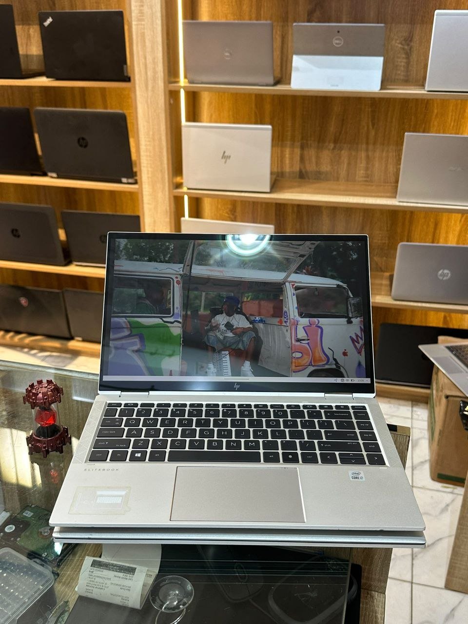 HP ELITEBOOK X360 1040 G7 INTEL CORE I7 view 5