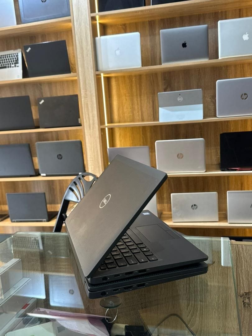 DELL LATITUDE 7400 INTEL CORE I5 8TH GENERATION view 2