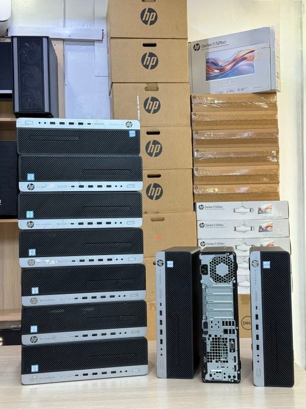 HP EliteDesk 800 G3 SFF i5 7th Generation view 1