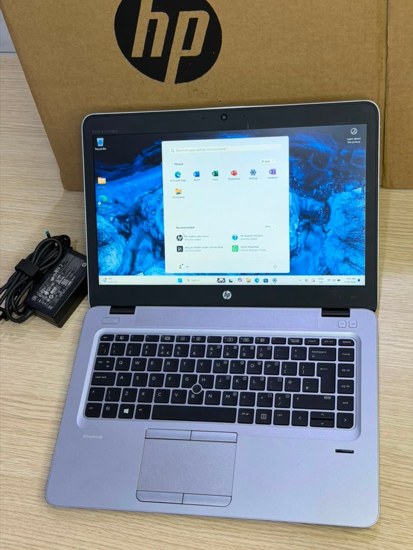 HP EliteBook 745 G3 i5 6th Generation view 3