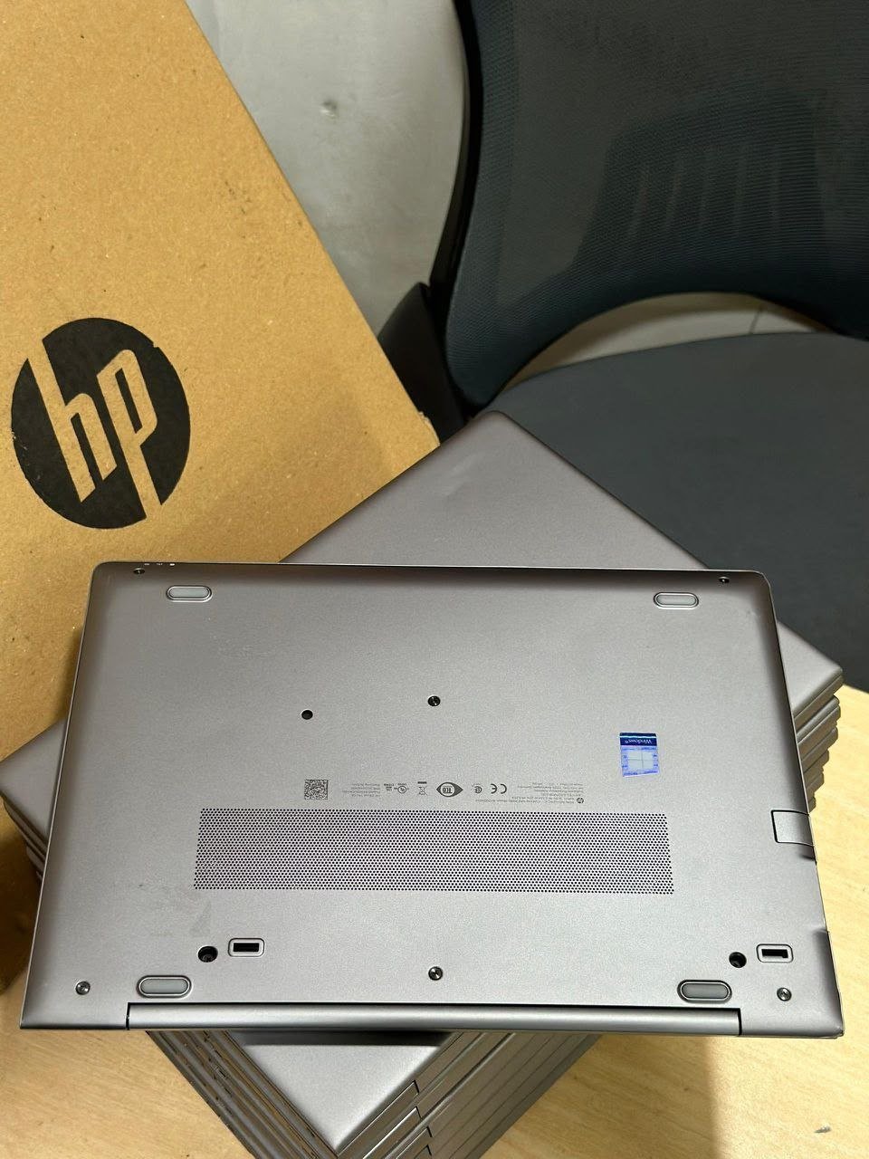 HP ZBook 14u G6 Intel®️ Core™️ i7-8TH GEN view 2
