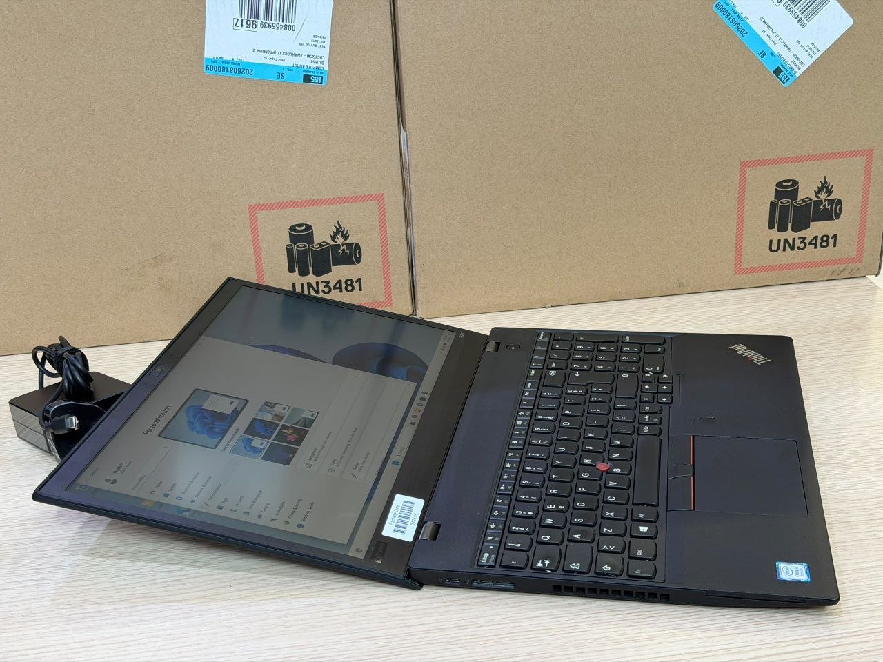 LENOVO ThinkPad T580 8TH GEN-Intel® Core™ i7 view 4