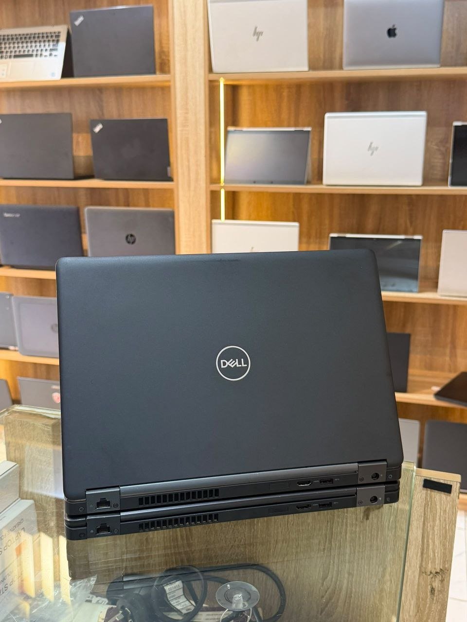 DELL LATITUDE 5480 INTEL CORE I7 7TH GENERATION view 1