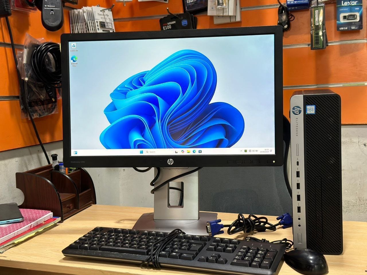 HP EliteDesk 800 G3 SFF i5 7th Generation view 2