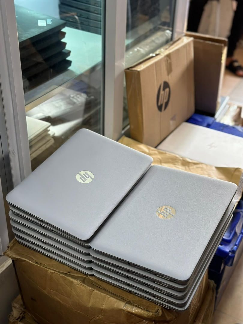 HP EliteBook 820 G3 i5 6th Generation