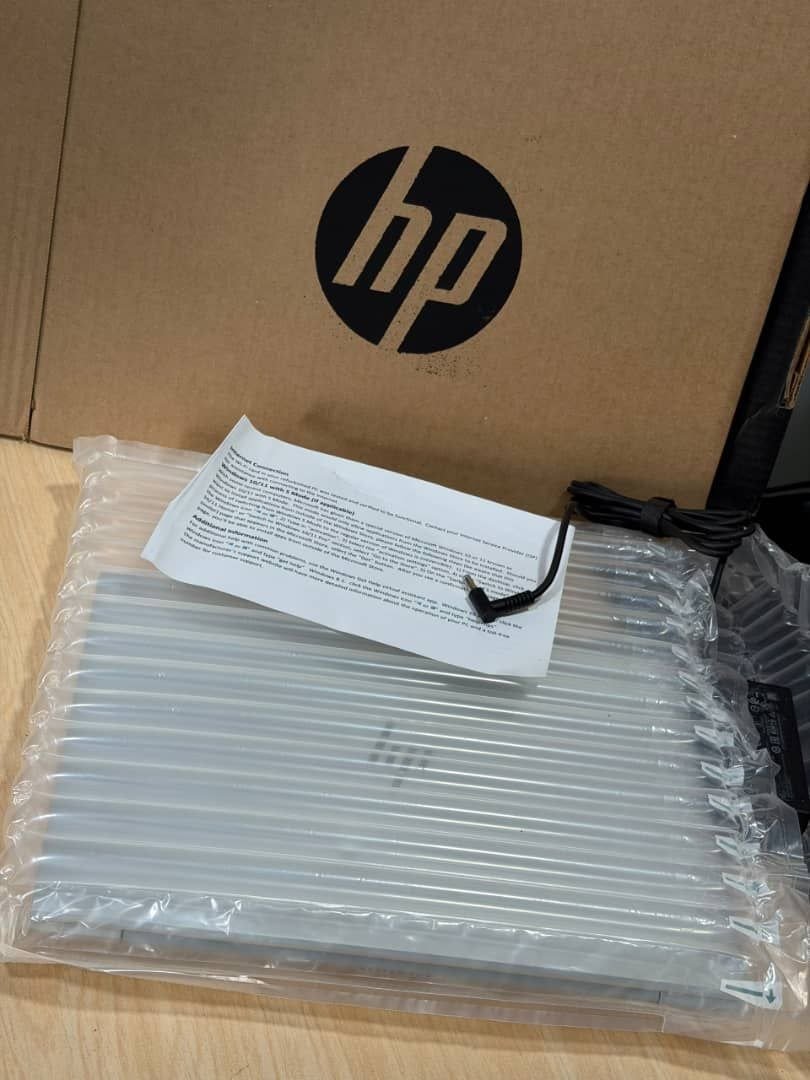 HP EliteBook 645 G10 13TH GENERATION view 3
