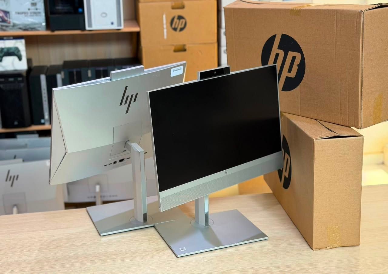 HP EliteOne 800 G6 24” All-in-One Desktop view 4